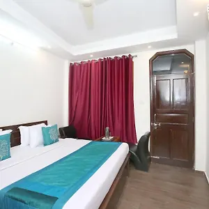 3* Hotel Oyo Sai